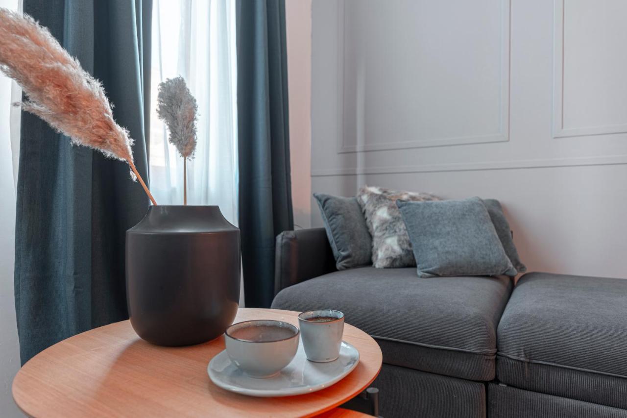 City Appartement Wagram Am Hauptbahnhof Sankt Poelten Dış mekan fotoğraf