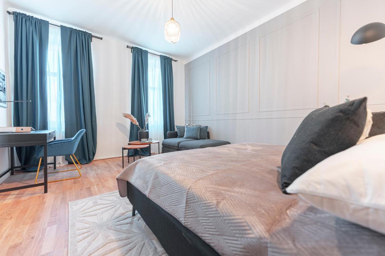 City Appartement Wagram Am Hauptbahnhof Sankt Poelten Dış mekan fotoğraf