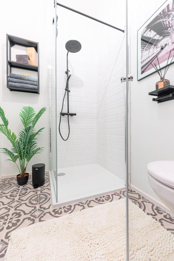 City Appartement Wagram Am Hauptbahnhof Sankt Poelten Dış mekan fotoğraf