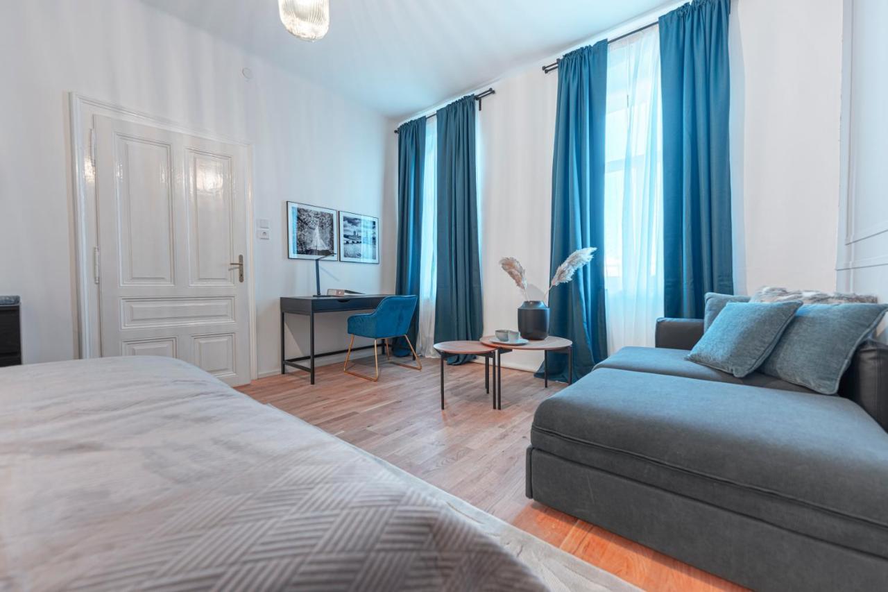 City Appartement Wagram Am Hauptbahnhof Sankt Poelten Dış mekan fotoğraf