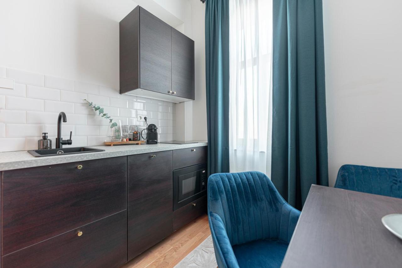 City Appartement Wagram Am Hauptbahnhof Sankt Poelten Dış mekan fotoğraf